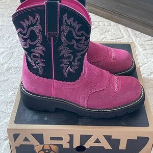Ariat cowboy boots